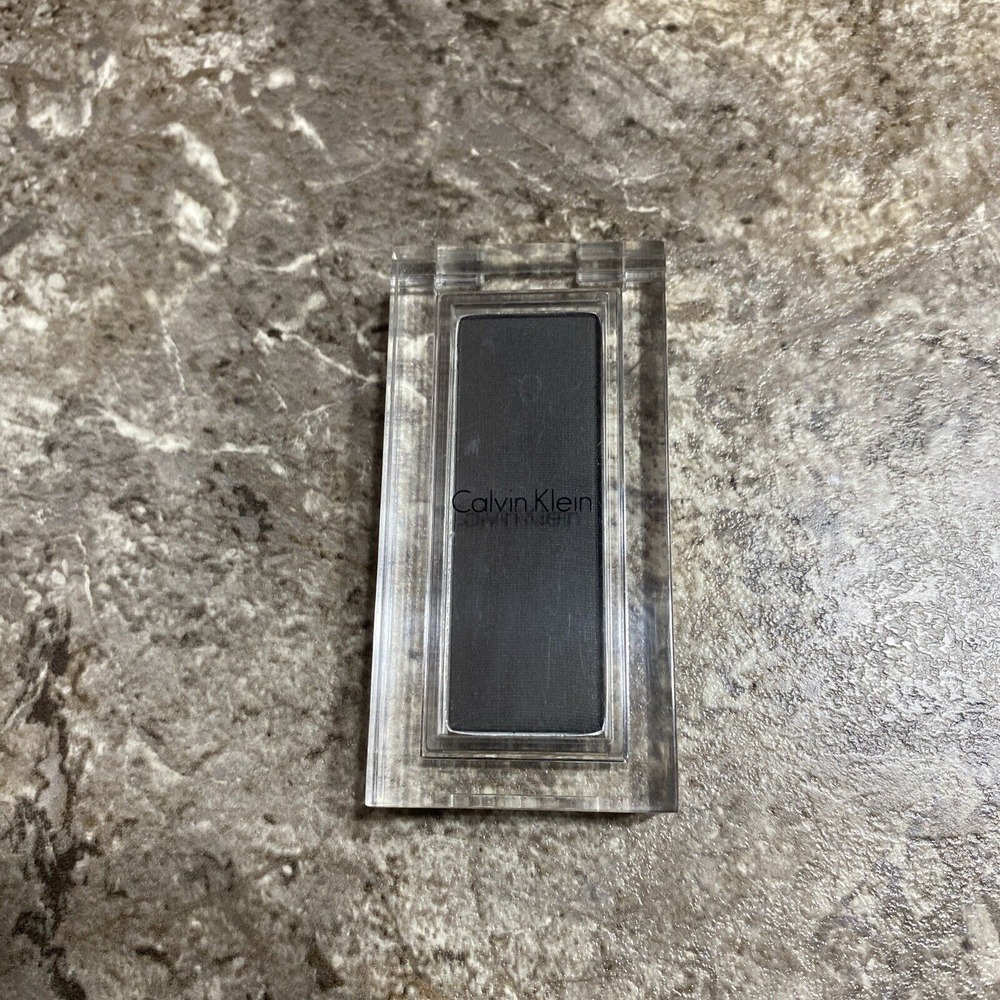 Calvin‎ Klein Eyeshadow #25 Black Jade NWOB Full Size Eye Shadow Rare